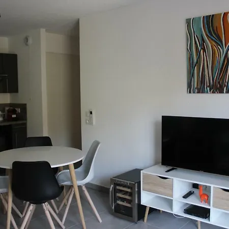 Les Vallons Apartment